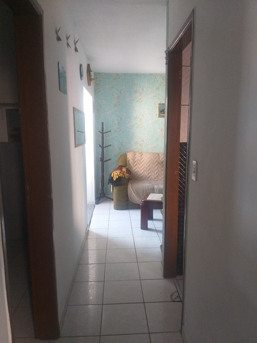 Apto 2 Qtos Sala Coz Gar. Etc Só $ 165.mil