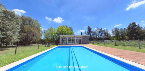 Dormi En Alquiler. Cochera. Gimnasio. Tenis. Futbol. Yoga. Sum. Pileta. Zona Oeste. Lujan