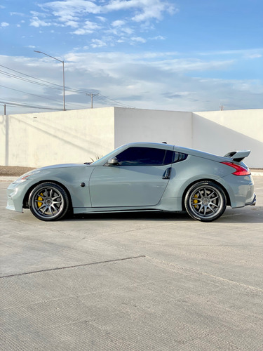 Nissan 370Z 3.7 Coupe Touring R-18 At