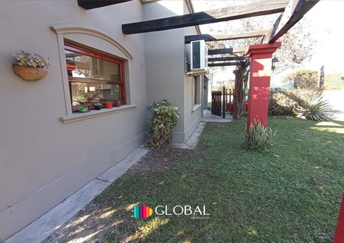 Imagen 15 de 23 de Casa - Av. Aconquija
