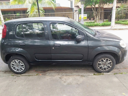 Fiat Uno Vivace 1.0 Flex 8v 2014 4 Portas Cinza