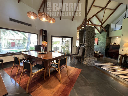 Casa En Venta De 4 Dorm. En Batuco, Colina