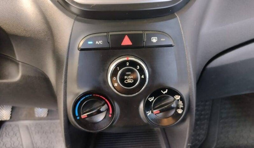 Imagem 10 de 13 de Hyundai Hb20 1.0 Comfort 12v Flex 4p Manual