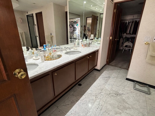 Departamento En Venta, En Lomas Anáhuac