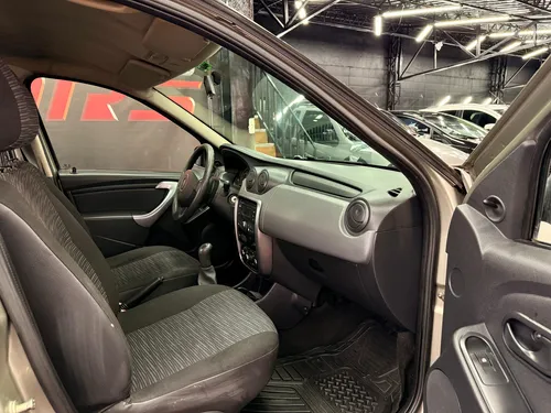 Renault Logan 1.6 Expression