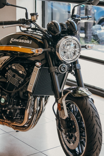 Imagen 1 de 15 de Kawasaki Z900 Rs 2021 0km No Bmw Nine T Ducati Scrambler