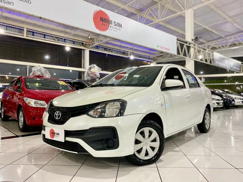 Toyota Etios 1.5 16v X 4p