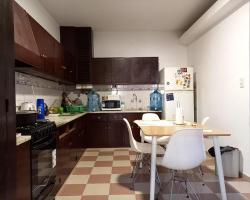 Casa En Venta Bº Maipu 1º Sección. 3 Dormitorios-3baños. Con Escritura. 330 M2