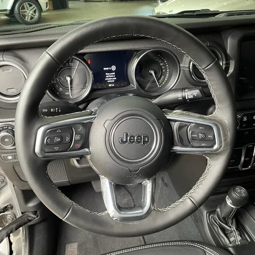 Jeep Wrangler Unlimited Sahara 4Xe