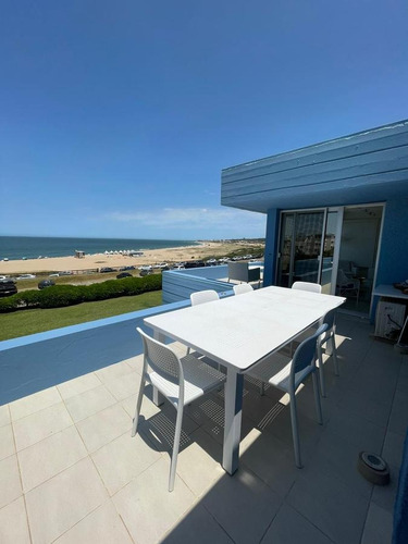 Imagen 5 de 19 de Apartamento En Alquiler De 2 Dormitorios En Frente Al Mar