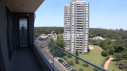Imagen 2 de 15 de Departamento En Venta De 2 Dormitorios Y 2 Baños Completos En Punta Del Este