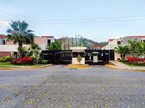 Imagen 16 de 18 de En Venta Town House, Altos De Monte Alegre Tazajal Lemth- Rc