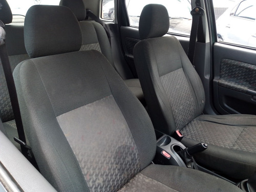 Ford Fiesta Class 2004 1.6 4p Completo