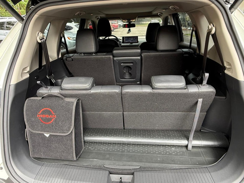 Nissan X-Trail 2.5 Exclusive