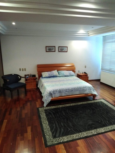 Imagen 11 de 21 de Se Vende Ph 286m2 5h/5b/5p Los Naranjos De Las Mercedes 9055
