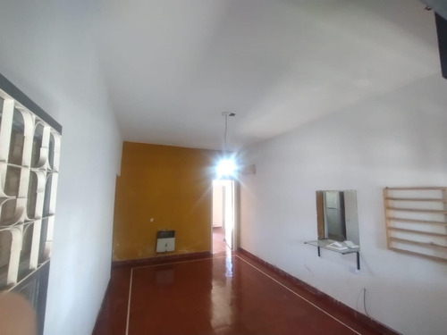 Casa En Venta - Talleres Este