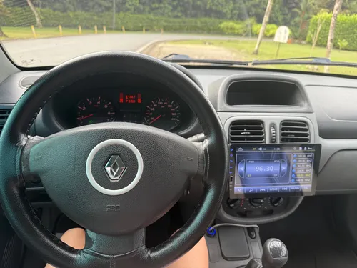 Renault CLIO STYLE 1.2 Night & Day