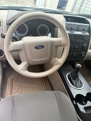 Ford Escape 2.0 Xls 5vel L4 Mt