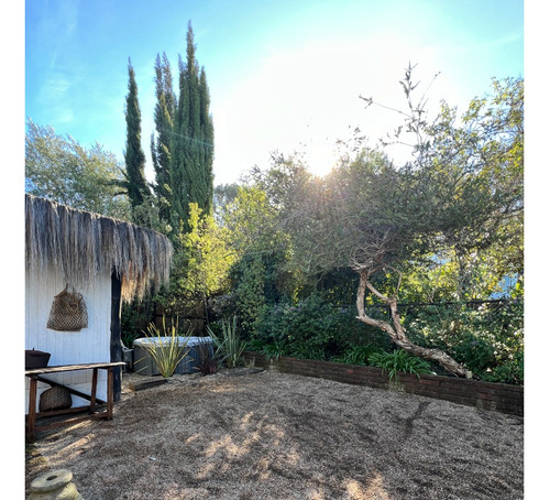 Tradicional Casa De Coirones En Mejor Sector De Cachagua