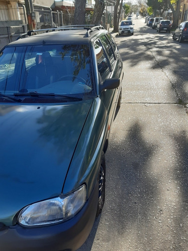 Ford Escort 1998 1.8 Clx Rural