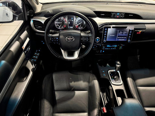 Toyota Hilux 2.8 D-4D TURBO CD SRV 4X4