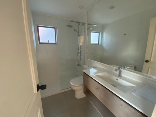 Imagen 6 de 12 de Venta De Casa Remodelada En Barrio Pehue