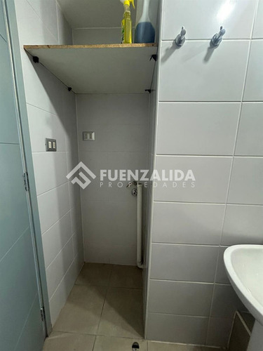 Departamento En Venta De 2 Dorm. En Macul