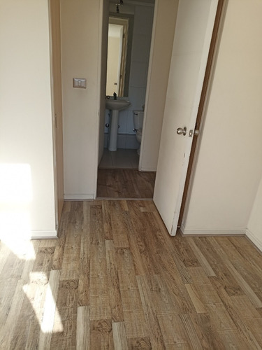 Coipue/macul, Pintado, 2 Dormitorios, 2 Baños, E Y B, Piso 2