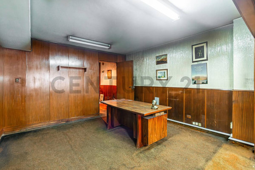 Venta Oficina Con Deposito 6 Pisos En Balvanera