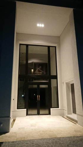 Casa En Venta Ubicado En El Golf, Nordelta