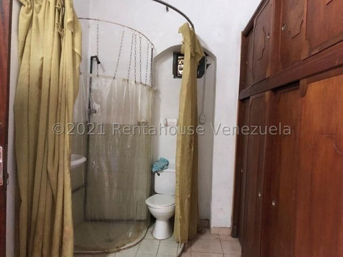 Imagen 9 de 18 de Casa Comercial Centro Barquisimeto, Todos Los Servicios, Excelente Ubicación, Para Uso Comercial O Residencia. Inf. 0424-5620928 Flex 22-11804 Z25