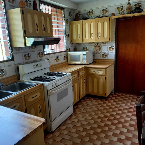 Imagen 4 de 13 de Yenny Teran Vende Casa El Piñal Maracay Plc-669