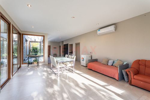 Casa De 6 Amb Increible Super Oportunidad
