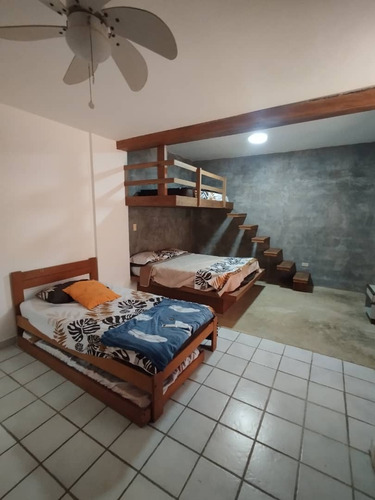 Townhouse En Tucacas