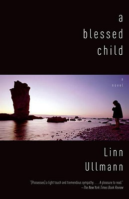 Libro A Blessed Child - Ullmann, Linn