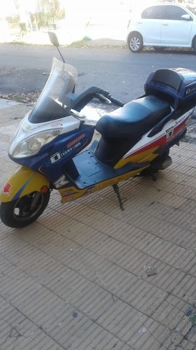 Imagen 4 de 5 de Scooter Leopard Imperdible Oportunidad Unica En Su Estado