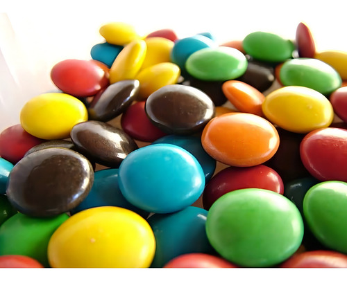 Confeito De Chocolate Coloreti Festa Vem Com 18 Unidades