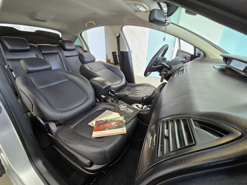 Citroën C4 2.0 Exclusive Flex Aut. 5p
