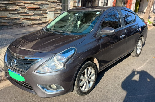 Nissan Versa 1.6 Advance At