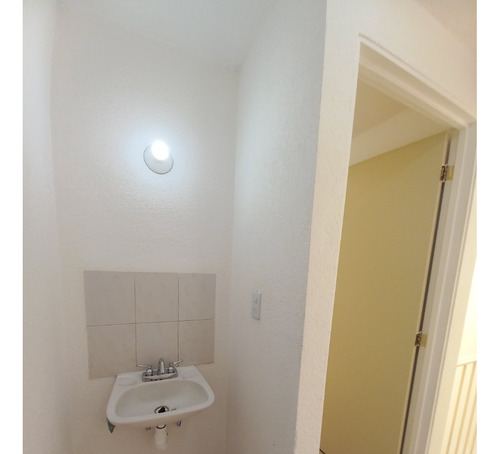 Excelente Casa En Venta En Los Heroes Tecamac