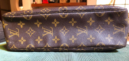 Trousse Louis Vuitton 28 Monogram