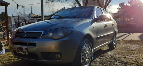 Imagen 1 de 9 de Fiat Siena 2007 1.8 Hlx Class
