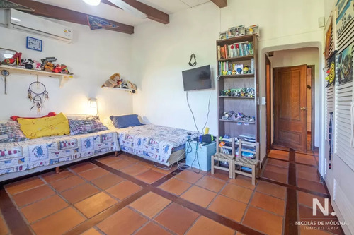 Chalet En Venta En San Rafael Proximo Al Mar. 5 Dormitorios + Dep.