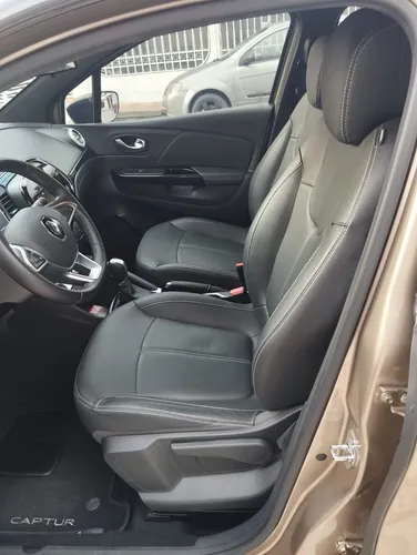 Renault Captur 2.0 Intens Automática