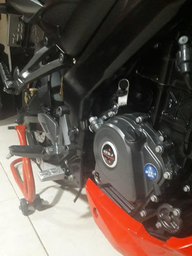 Bajaj Ruoser Ns200