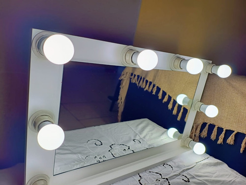 Espejo Hollywood Decorativo Con Luz Eléctrica - 100x 50cm Blanco