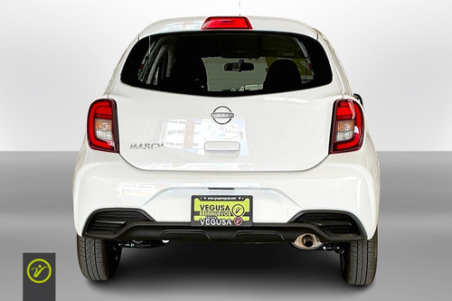 Nissan March 1.6 Sense At