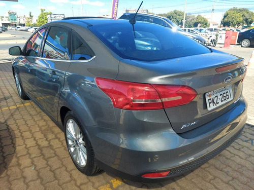 Imagem 3 de 10 de Ford Focus Sedan Fastback Titanium 2.0 Powershift