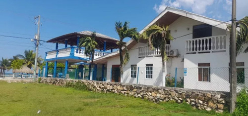 Vencambio Cabaña + Apartamento En Condominio Punta Piedra Coveñas