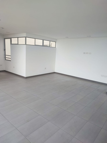 Vendo Directo, Apartamento Para Estrenar